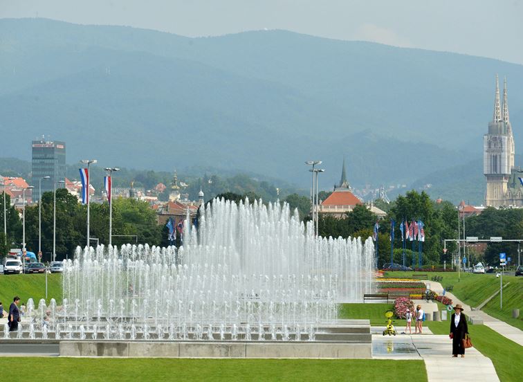 Izgradnja fontana u Ulici Hrvatske bratske zajednice